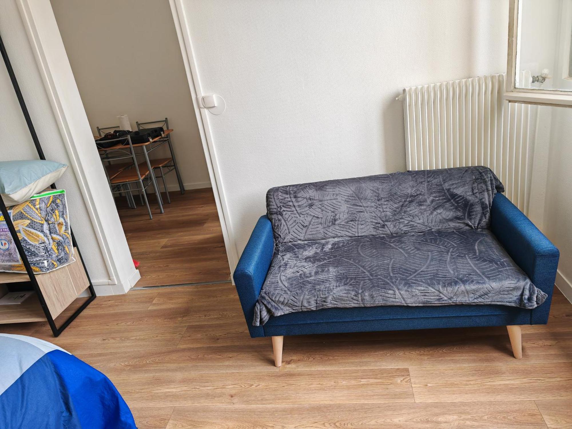 Apartamento F1 Equipe Avec Ascenseur, Parking Et Pres Des Transports Argenteuil Exterior foto